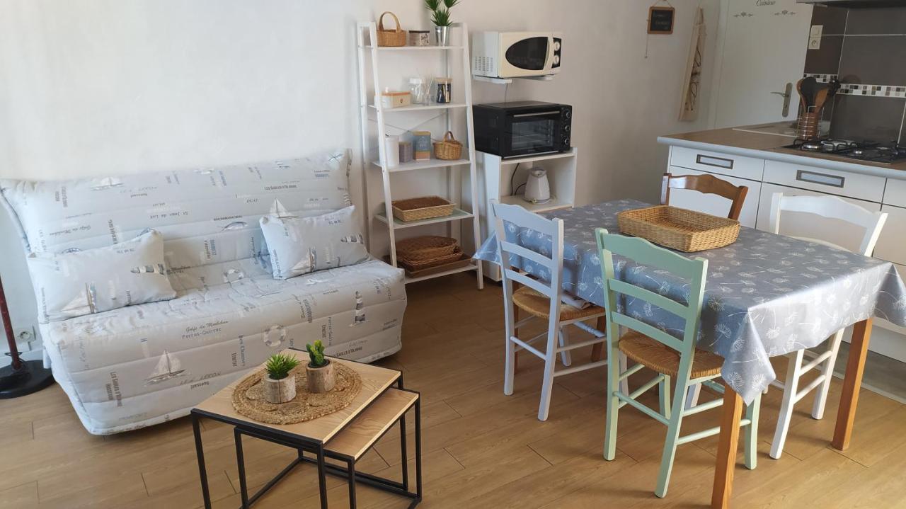 Les Becs - Appartement Bord De Mer, 1 Chambre Сент-Илер-де-Рье Экстерьер фото